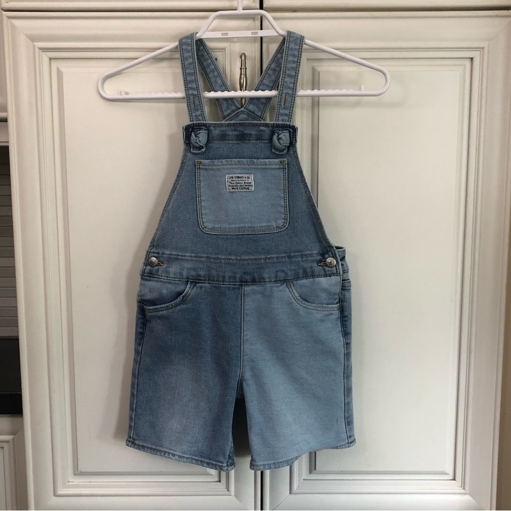 Levi’s girls two-toned denim shortalls
